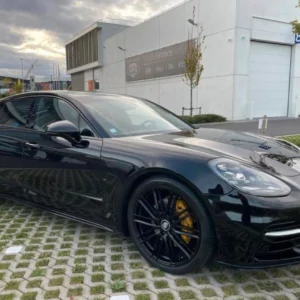 Porsche Panamera 4S