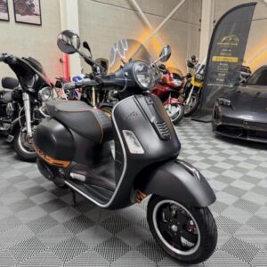 VESPA GTS 250 SUPER SPORT