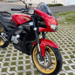 Aprillia tuono125