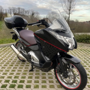 Honda Intégra 700