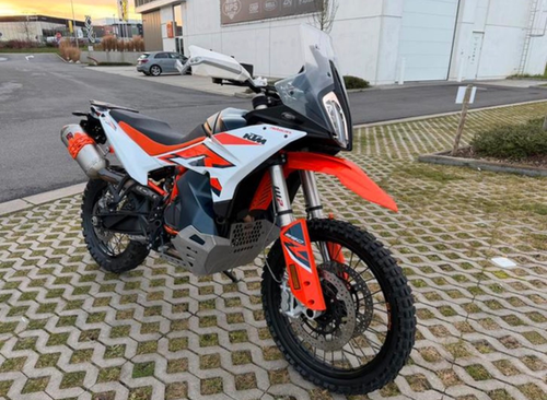 KTM ADVENTURE 890 R