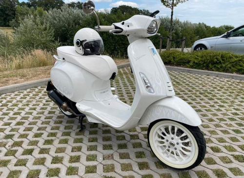 Piaggio Vespa 125