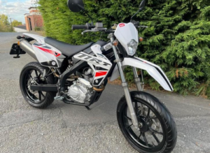 Rieju MRT 125