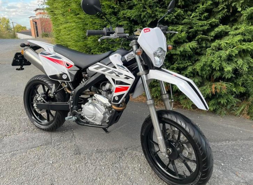 Rieju MRT 125