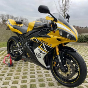 Yamaha R1