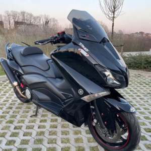 Yamaha T-Max 530