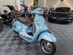 VESPA GTS 300