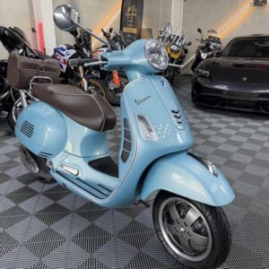 VESPA GTS 300