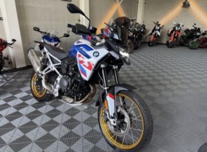 BMW f 900 GS