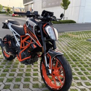 KTM DUKE 390