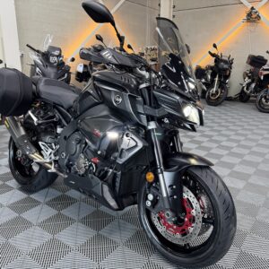 YAMAHA MT 10